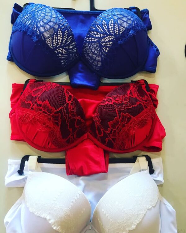 CONJUNTO DE LINGERIE C/12 UNIDADES (C)